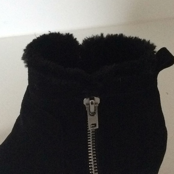 Steven Camela Sz 8.5 Black Suede ZIp Ankle Boots - Picture 3 of 4